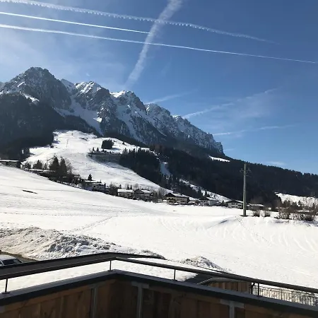 Appartement Luxus Living 9 *