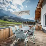 Apartamento Luxus Living 9 *